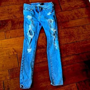 MENS distressed H & M blue jeans / size 31